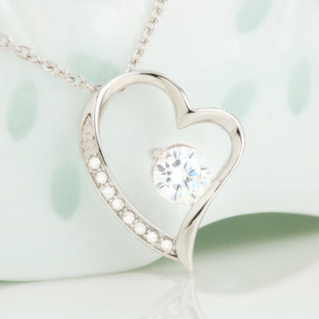 FOREVER LOVE NECKLACE